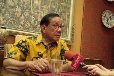 Akbar Yakin Tak Ada...