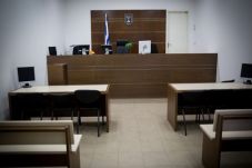Pria Israel Minta Pengadilan...