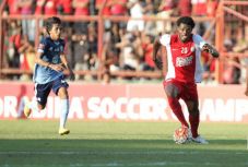 PSM Makassar Perpanjang...