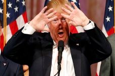Trump Sebut Akan Izinkan...