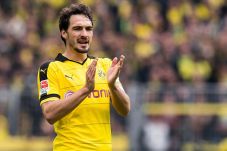 Mats Hummels Resmi Bergabung...