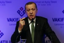 Erdogan Sebut UE Manjakan...