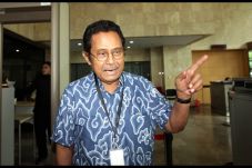 Bahas Soal HMI, Fahmi...