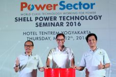 Shell Luncurkan Pelumas...