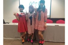 Girls Group Jepang Love...