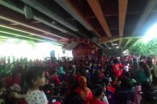 Ribuan Warga Gusuran...