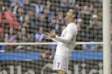 Real Madrid Rebut Kemenangan...