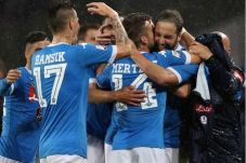 Gonzalo Higuain Pecahkan...