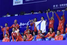 Hadapi Thailand, Tim...
