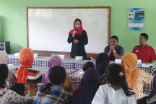 Cucu Bung Karno Ini...