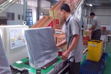 Menperin Minta Sharp...