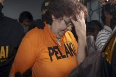 Bakal Dieksekusi, Nenek...