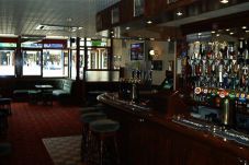 Cafe Dekat Stadion Wembley...