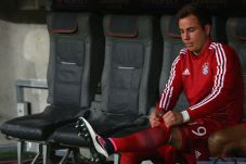 Mario Goetze Absen di...