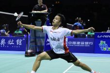 Anthony Ginting Kalah,...