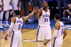 Thunder Ungguli Warriors...