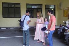Dokter di Manado Cekik...