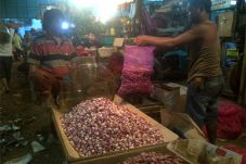 Pasokan Berlimpah, Distributor...