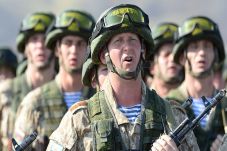 Lawan NATO, Rusia Sebar...