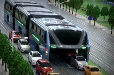 Bebas Macet, Bus Ini...