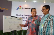 Pertamina dan Mandiri...