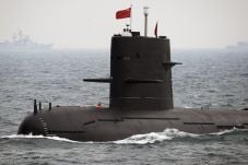 Lawan AS, China Siap...