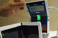 Oppo Pamerkan Ponsel...
