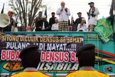 Forum Umat Islam Karanganyar...