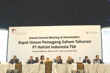 Holcim Perluas Pangsa...