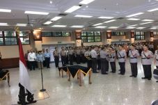 Kapolri Resmi Lantik...
