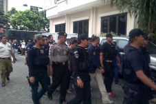 Sampel Celana Jadi Bukti,...