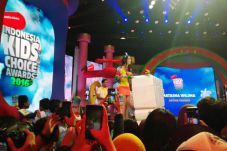 Natasha Wilona Boyong...