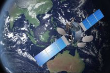 Satelit BRI Sarana Komunikasi...