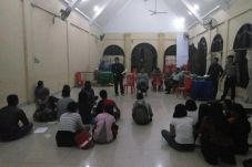 Sejumlah Pasangan Mesum...