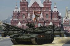 Putin Berencana Kerahkan...
