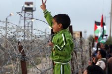 Tanpa Israel dan Palestina,...