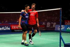 Jonatan Christie Urung...