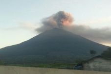 Gunung Kerinci Terus...