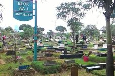 Pendapatan Tukang Doa...
