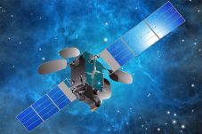 Arianespace Tunda Peluncuran...