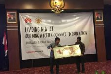 Huawei Indonesia Hadirkan...