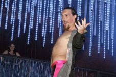 Zlatan Ibrahimovic KW...
