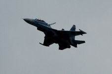 Jet Tempur Su-27 Jatuh...