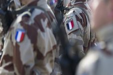 Prancis Akui Kirim Tentara...