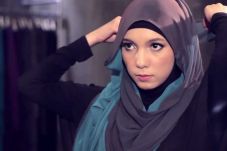 Tips Hijab Sederhana...