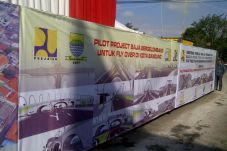 Emil Berharap Jembatan...