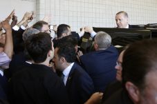 Presiden Turki Dilaporkan...