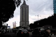Kosong Sejak 2007, Menara...