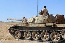 Pasukan Libya Rebut...