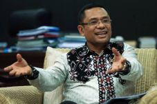 Potong Distribusi Pangan,...